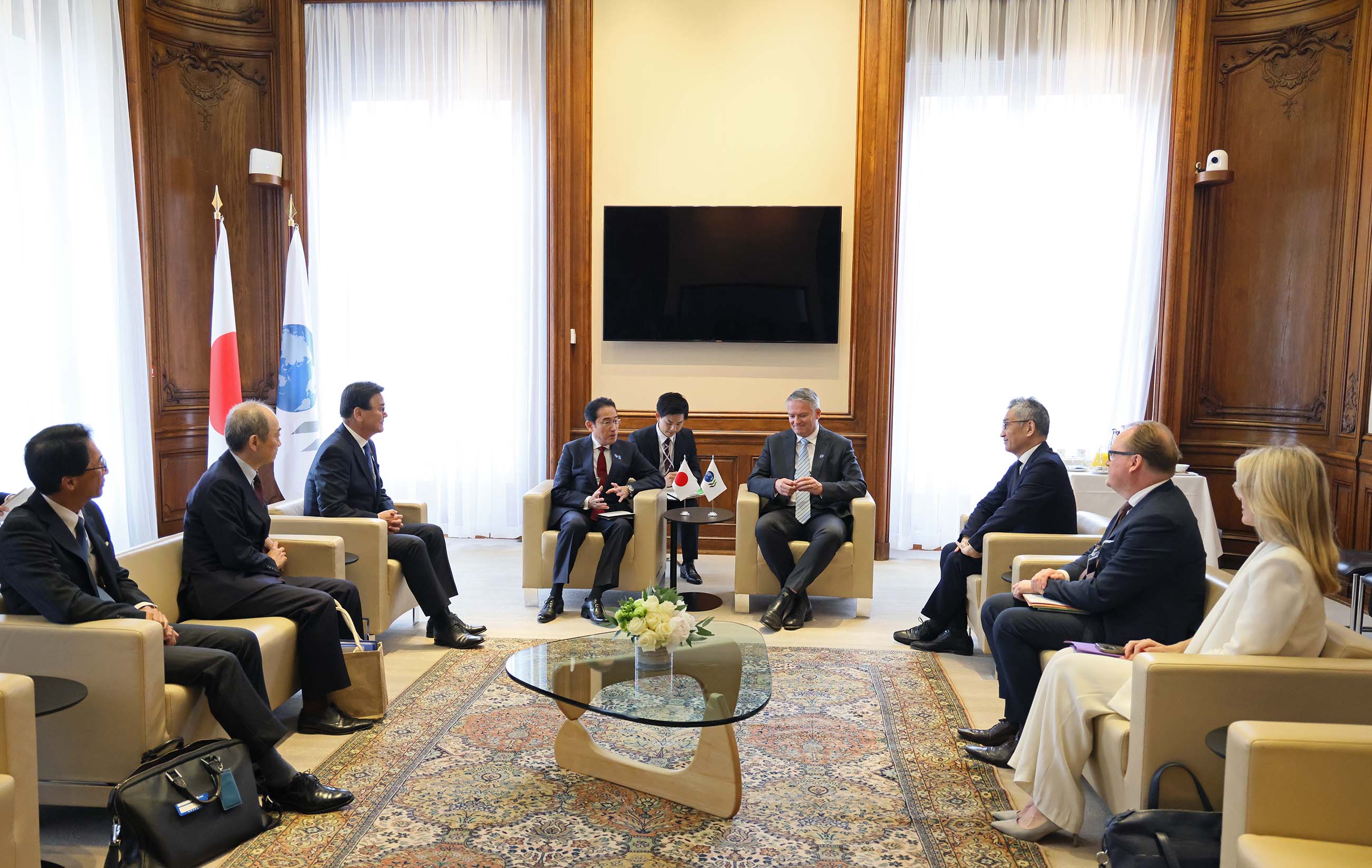 Prime Minister Kishida receiving a courtesy call from Secretary-General Cormann of OECD 