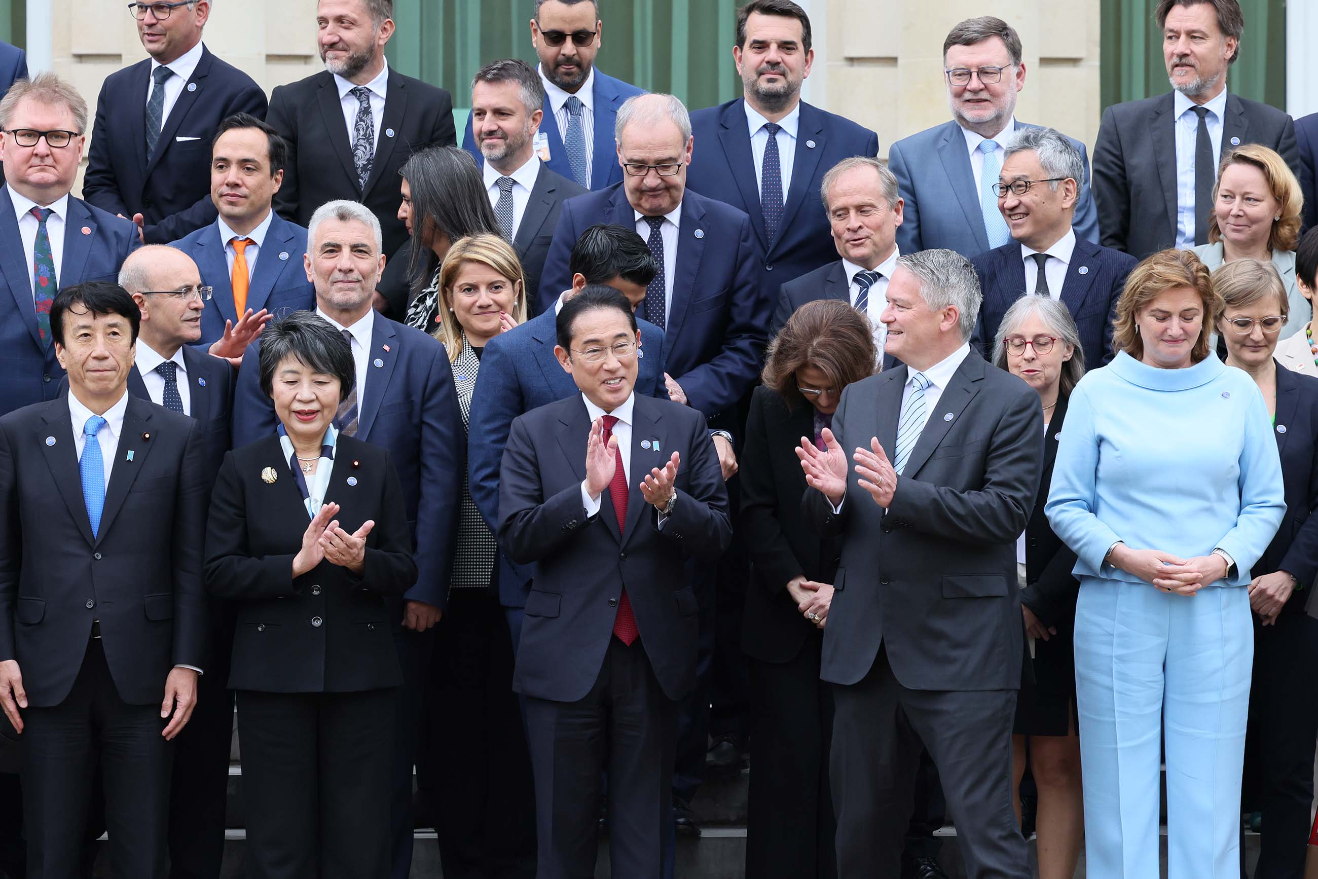 OECD Commemorative Photo (3)