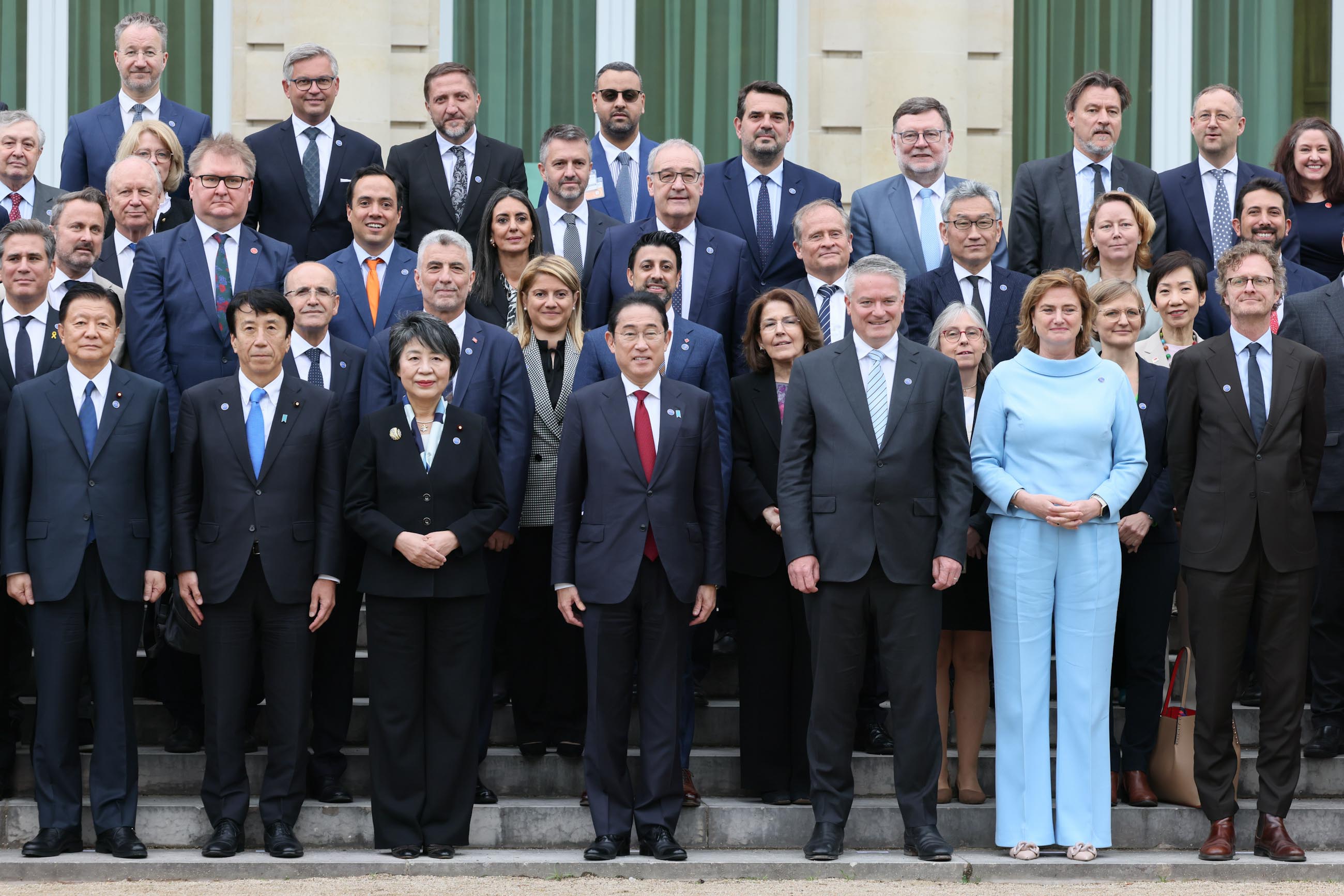 OECD Commemorative Photo (2)