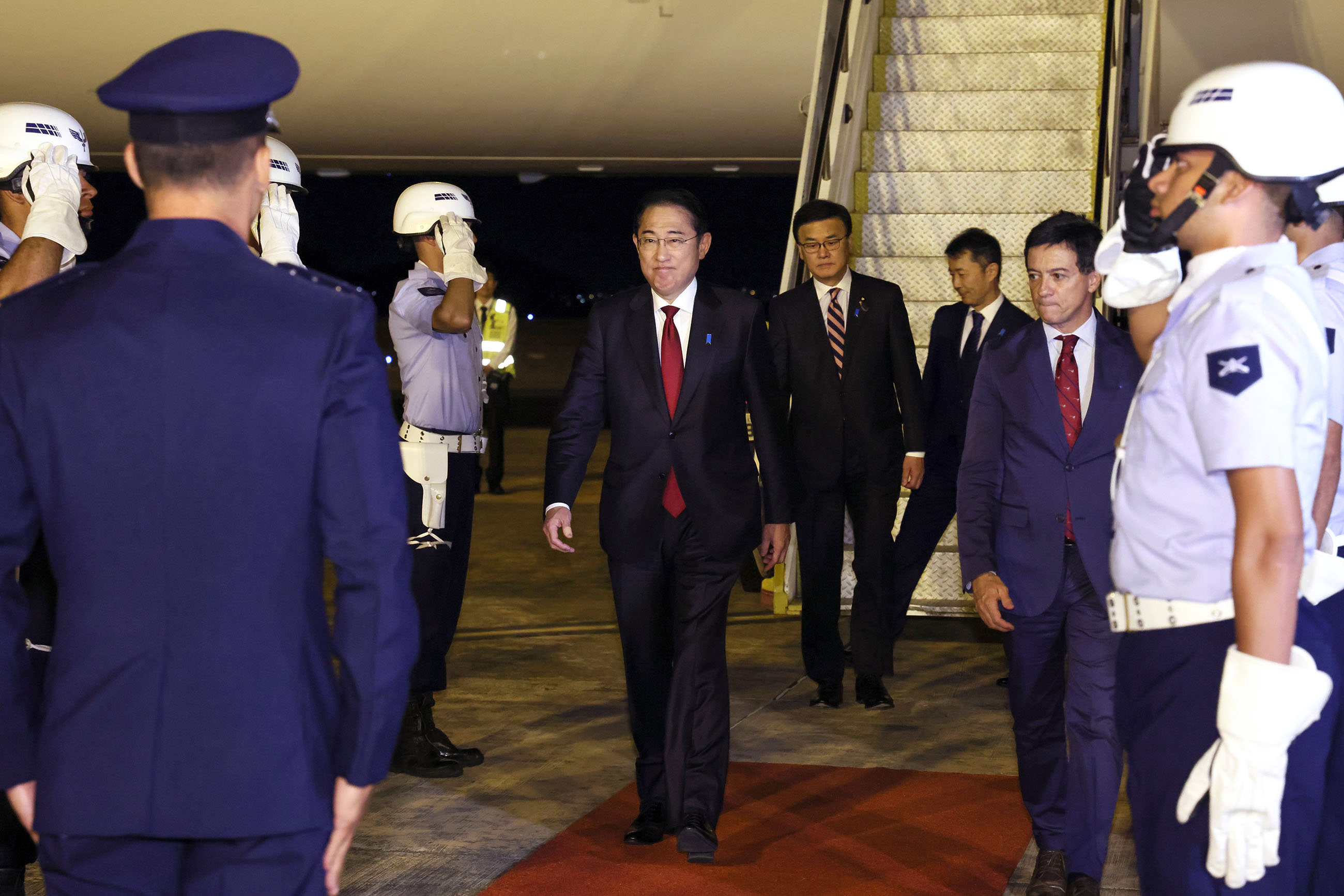 Prime Minister Kishida arriving in Brasilia