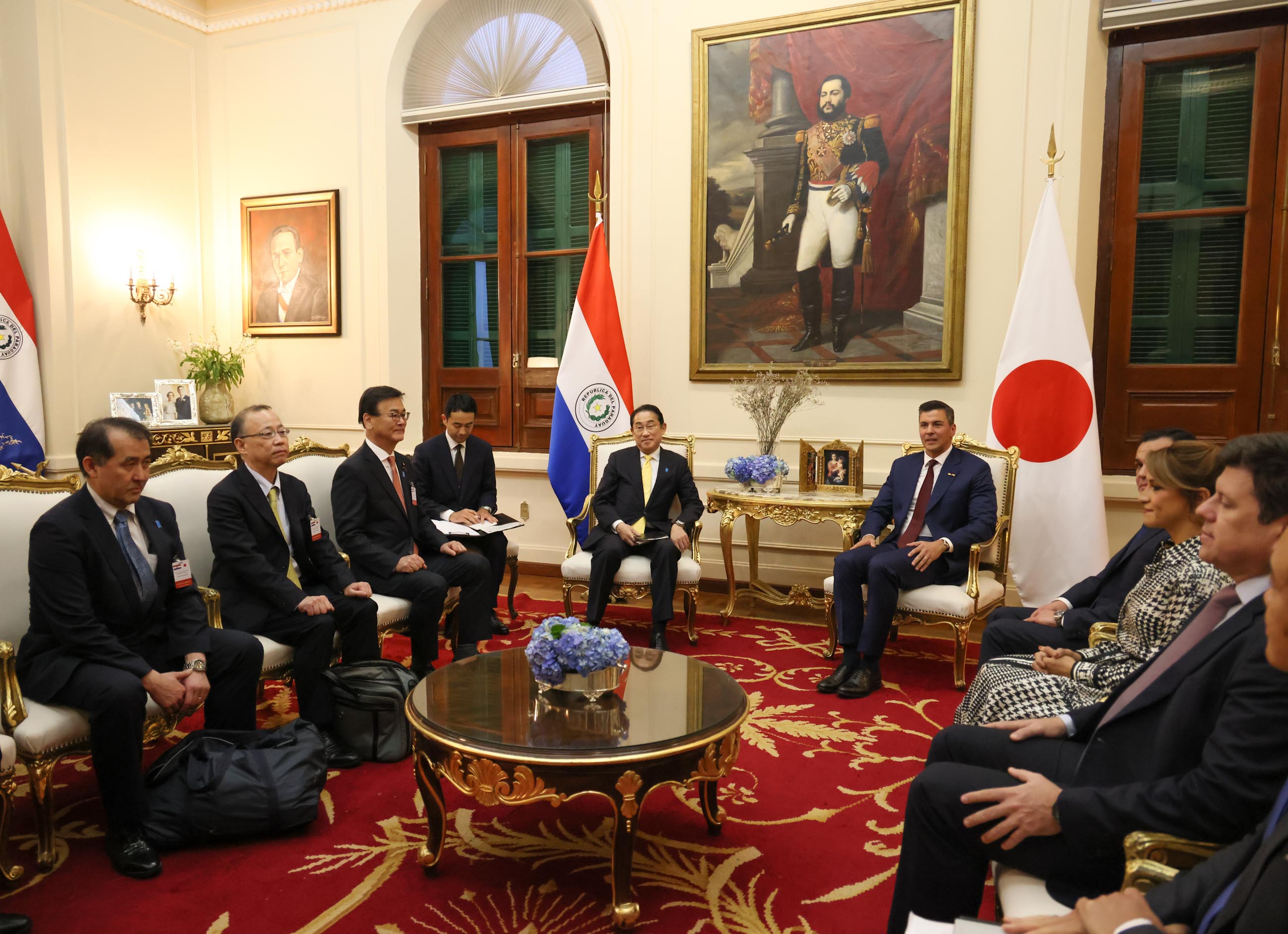 Japan-Paraguay Summit Meeting (small group meeting) (2)