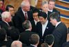 Photograph of the Prime Minister holding exchanges with members of Japanese companies in Northern Ireland (2)