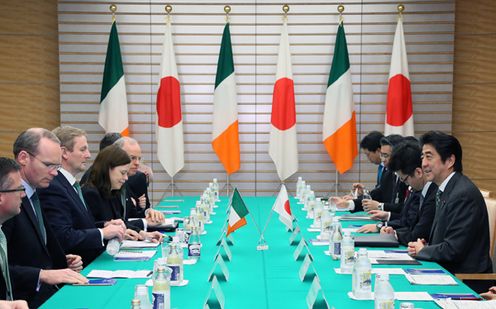 Photograph of the Japan-Ireland Summit Meeting