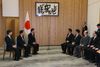 Photograph of Prime Minister Abe enjoying conversation with Mr. Ryotaro Sugi