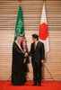 Photograph of Prime Minister Abe shaking hands with H.R.H. Prince Salman bin Abdulaziz Al Saud, Crown Prince of the Kingdom of Saudi Arabia (2)