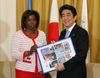 Photograph of the Prime Minister receiving the courtesy call from the Executive Director of the WFP