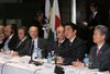 Photograph of the Prime Minister exchanging views with members of the Brazilian business community