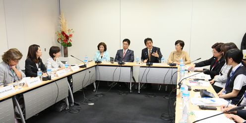 Photograph of a Session Meeting (2)
