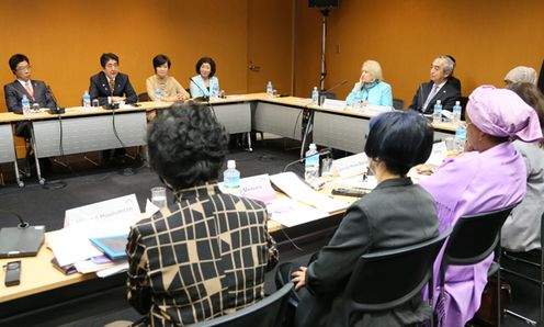 Photograph of a Session Meeting (5)