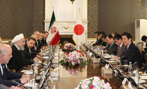 Photograph of the Japan-Iran Summit Meeting (6)