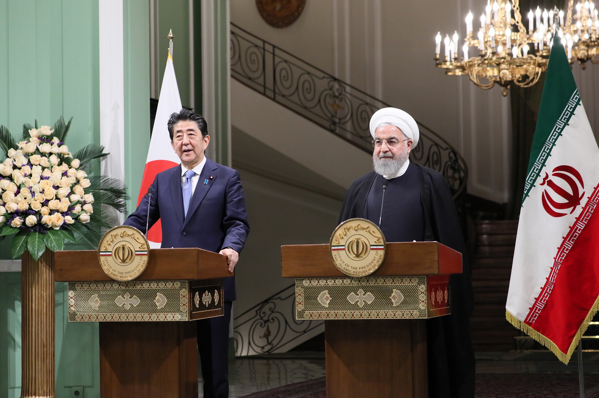 Photograph of the Japan-Iran joint press announcement (2)