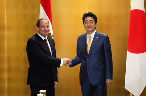 Photograph of the Japan-Egypt Summit Meeting (2)