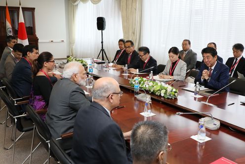 Photograph of the Japan-India Summit Meeting (5)
