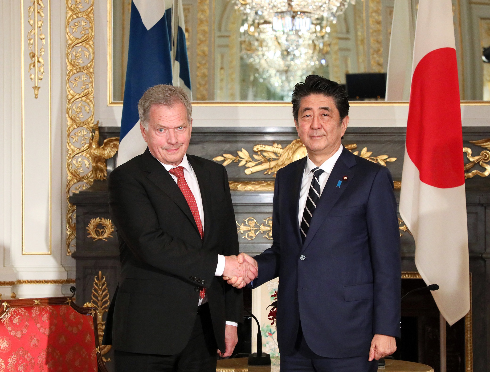 Photograph of the Japan-Finland Summit Meeting (1)
