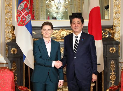 Photograph of the Japan-Serbia Summit Meeting (1)