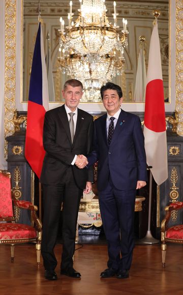 Photograph of the meeting with the Prime Minister of the Czech Republic (2)