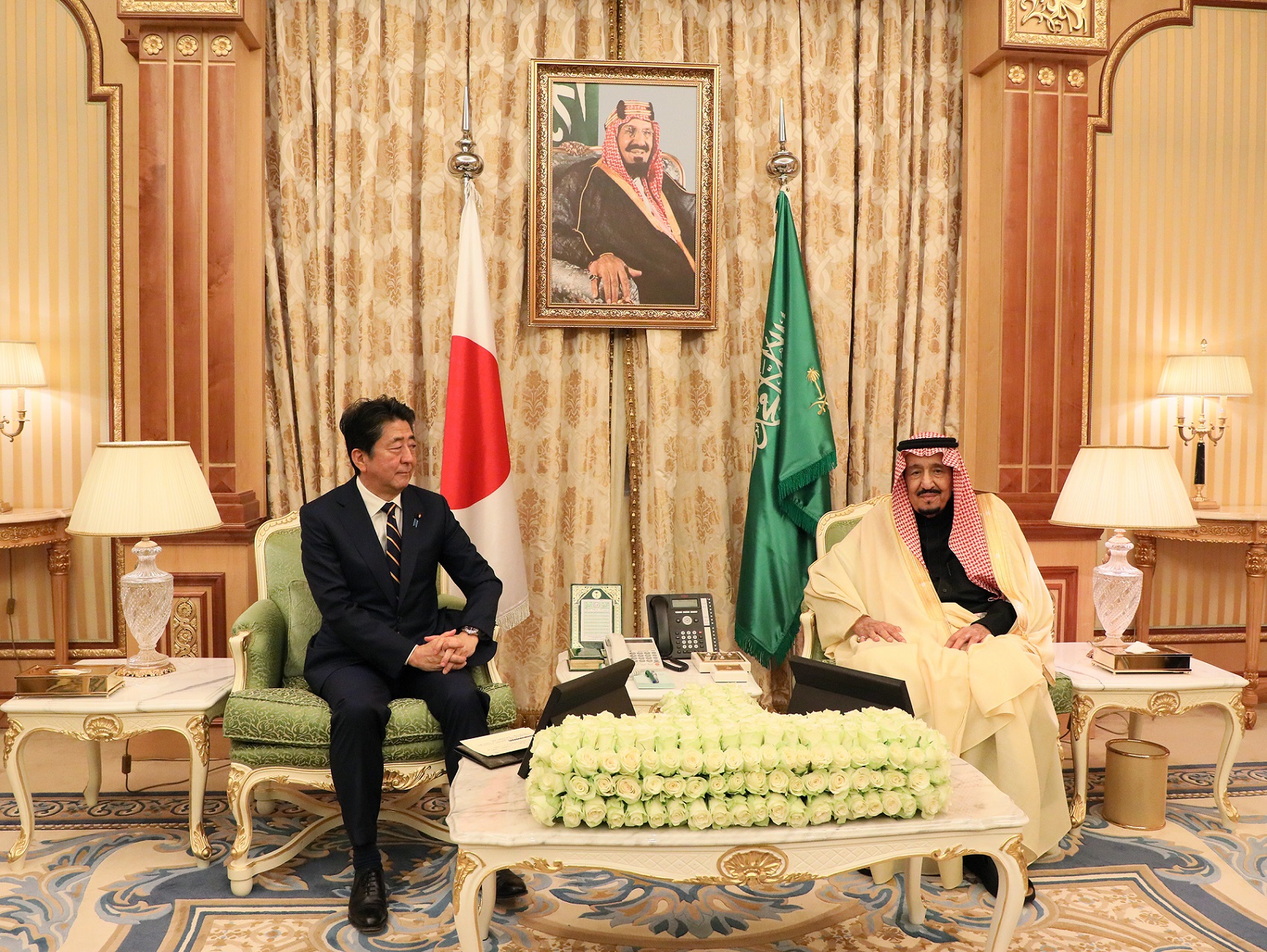 Photograph of the Japan-Saudi Arabia Summit Meeting (2)