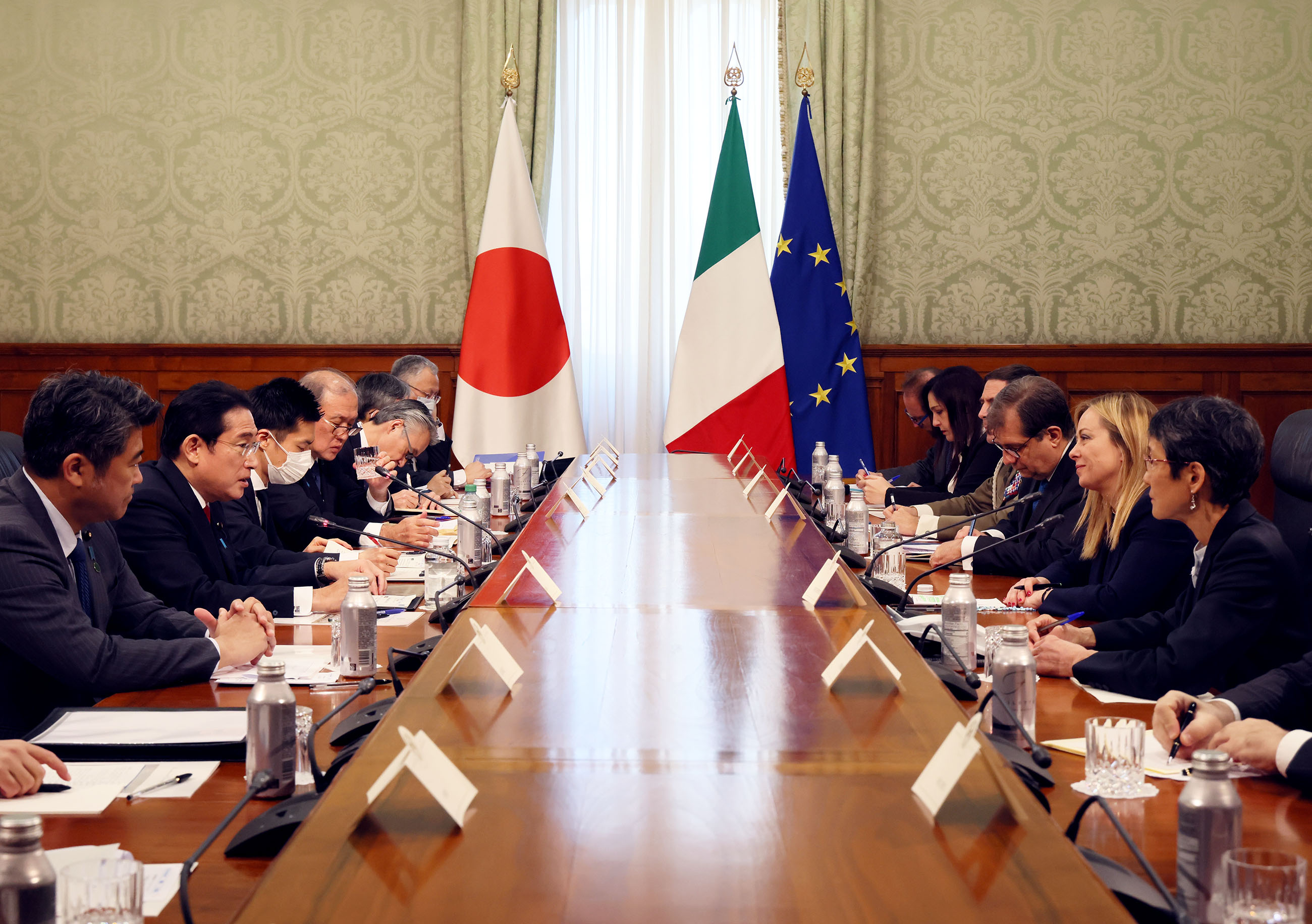 Japan-Italy summit meeting (1)