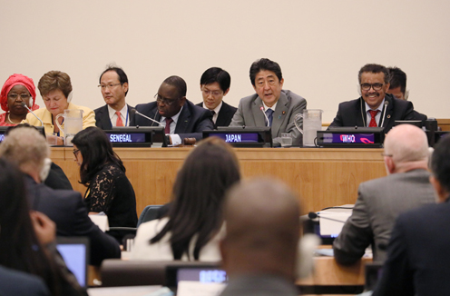 Photograph of the Prime Minister giving a speech at the “World Leaders for Universal Health Coverage (UHC): A High-Level Discussion at the United Nations on Achieving the SDGs through Health for All”