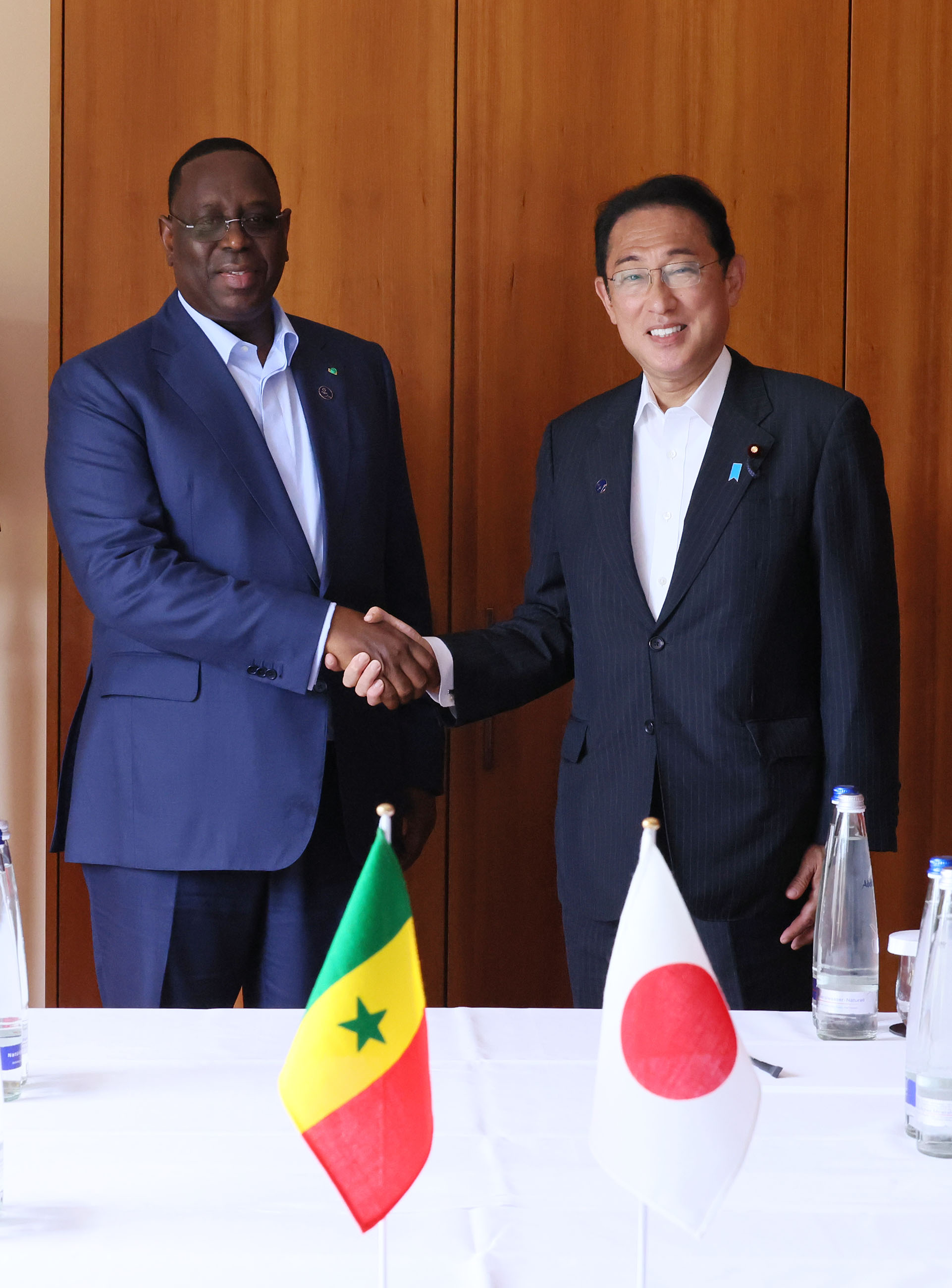 Photograph of the Prime Minister holding a meeting with Senegalese President Macky Sall (2)