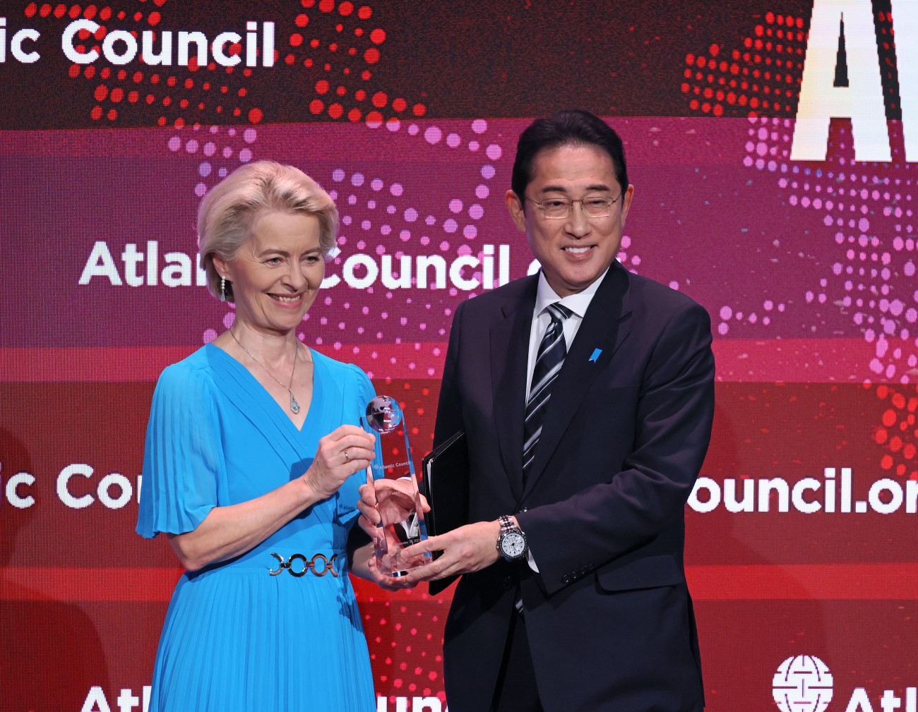 Prime Minister Kishida attending the Atlantic Council’s Global Citizenship Awards annual gala (2)