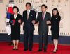 Photograph of Prime Minister and Mrs. Hatoyama receiving a welcome by President Lee and Mrs. Kim Yoon-Ok at Cheong Wa Dae