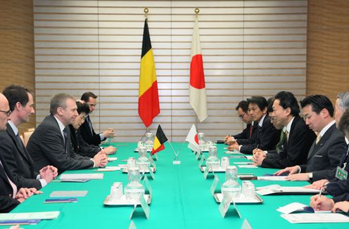Photograph of the Japan-Belgium Summit Meeting 1