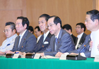 Photograph of the Emergency Ministerial Meeting on the Surge in Prices of Crude Oil and Other Goods