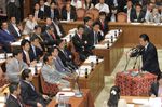 Photograph of the Prime Minister answering questions at a meeting of the Budget Committee of the House of Representatives 1