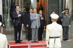 Photograph of the Prime Minister receiving a salute at a meeting of the Ministry of Defense and Self-Defense Force senior personnel 1