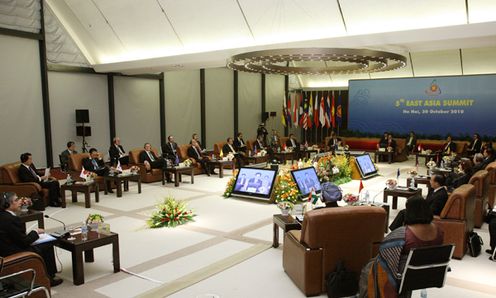 Photograph of Prime Minister Kan attending the EAS