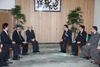Photograph of the Prime Minister enjoying conversation with Dr. Suzuki and Dr. Negishi 4