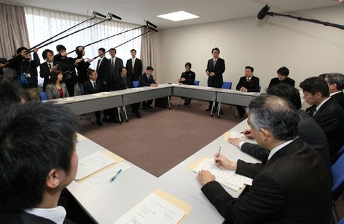 Photograph of the Prime Minister delivering an address at the meeting of the Working Group of the Task Force Team for a Society Inclusive of Individuals 3