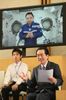 Photograph of the Prime Minister conversing with Astronaut Furukawa 2