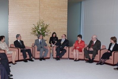 Japan Prize Laureates Pay a Courtesy Call on Prime Minister