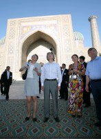 Photograph of the Prime Minister observing the Registan Square in Samarkand