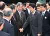 Photograph of the Prime Minister visiting Kawauchi Village