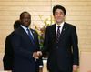 Photograph of Prime Minister Abe shaking hands with the President of the National Assembly of the Republic of Cote d'Ivoire, Mr. Guillaume Soro