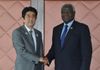 Photograph of Prime Minister Abe shaking hands with President the Republic of Sierra Leone Ernest Bai Koroma