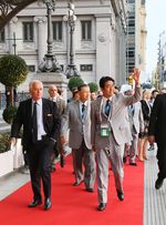Photograph of the Prime Minister entering the venue of the Opening Ceremony of the 125th IOC Session