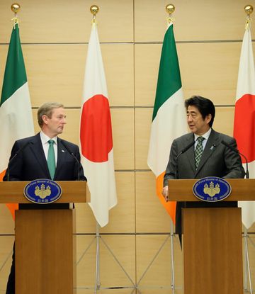 Photograph of the Japan-Ireland joint press announcement (1)