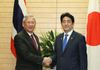 Photograph of Prime Minister Abe receiving a courtesy call from H.E. Mr. Niwattumrong Boonsongpaisan, Deputy Prime Minister of the Kingdom of Thailand (1)