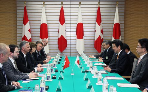 Photograph of the Japan-Switzerland Summit Meeting