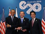 Photograph of Prime Minister Abe shaking hands with the President of the United States and Prime Minister of Australia