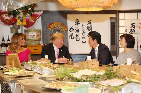 Photograph of the leaders and their wives attending the dinner (2)