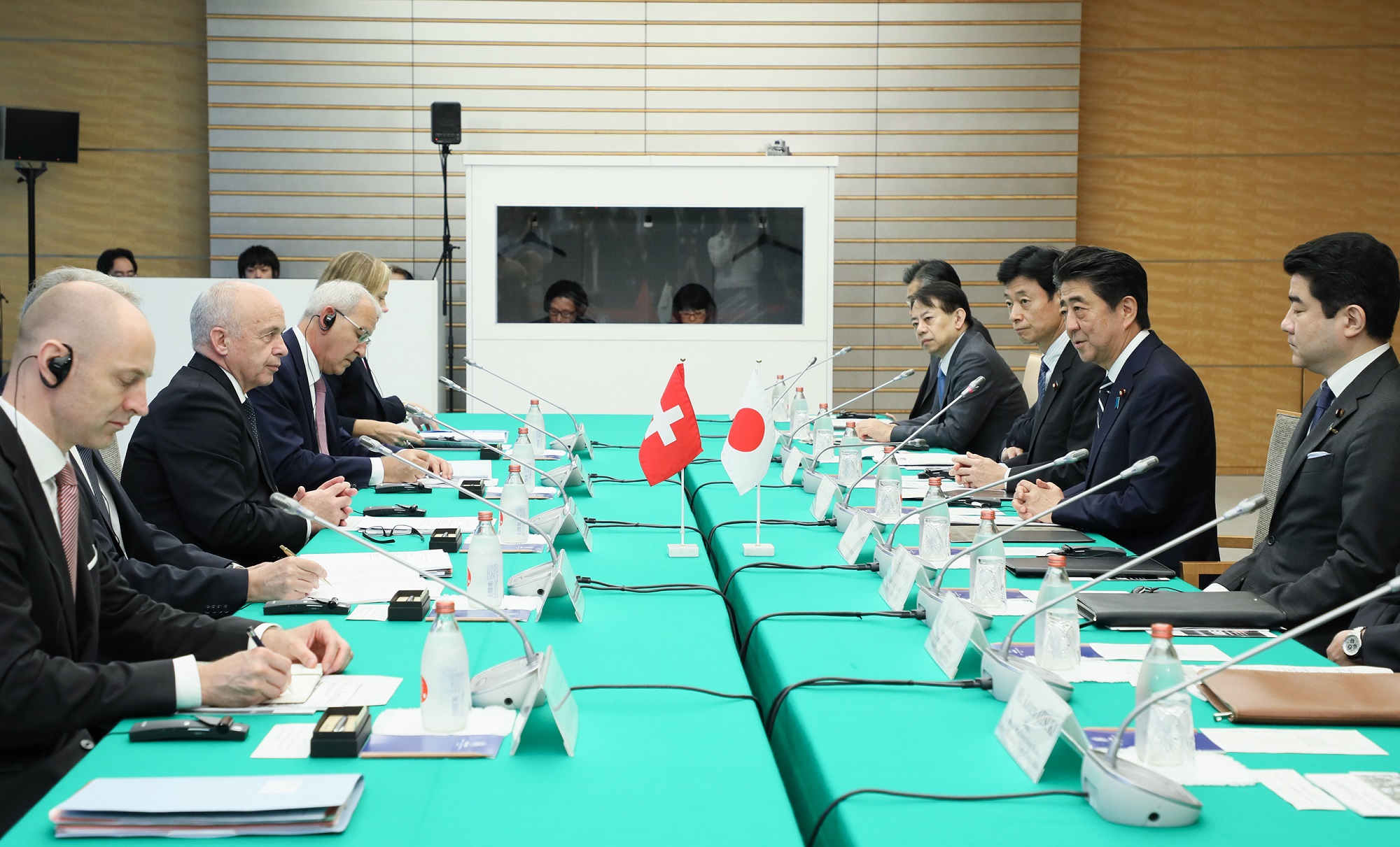 Photograph of the Japan-Switzerland Summit Meeting (1)