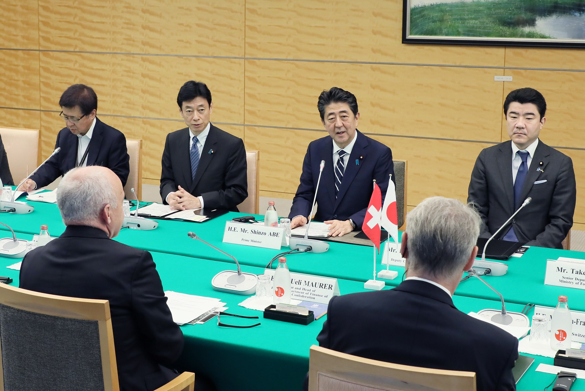 Photograph of the Japan-Switzerland Summit Meeting (2)
