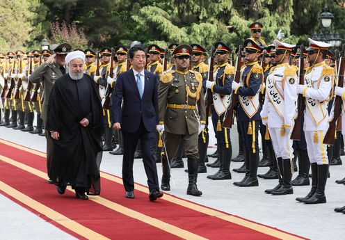 Photograph of the Prime Minister attending the welcome ceremony (6)