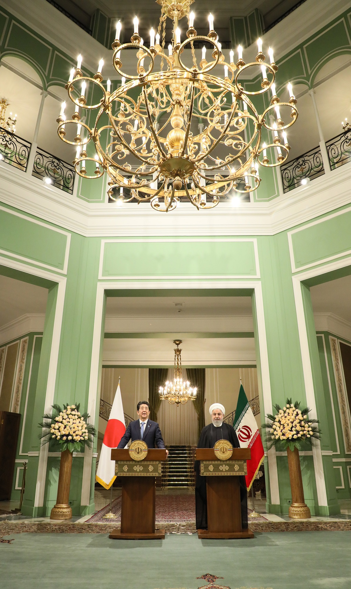 Photograph of the Japan-Iran joint press announcement (4)