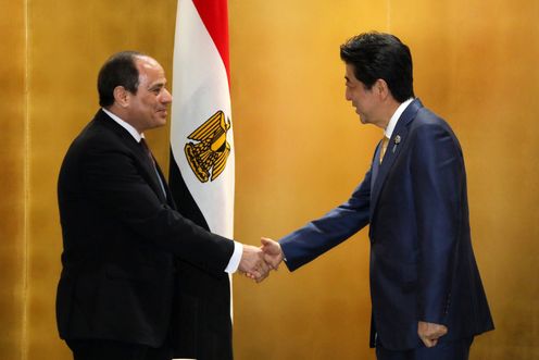 Photograph of the Japan-Egypt Summit Meeting (1)